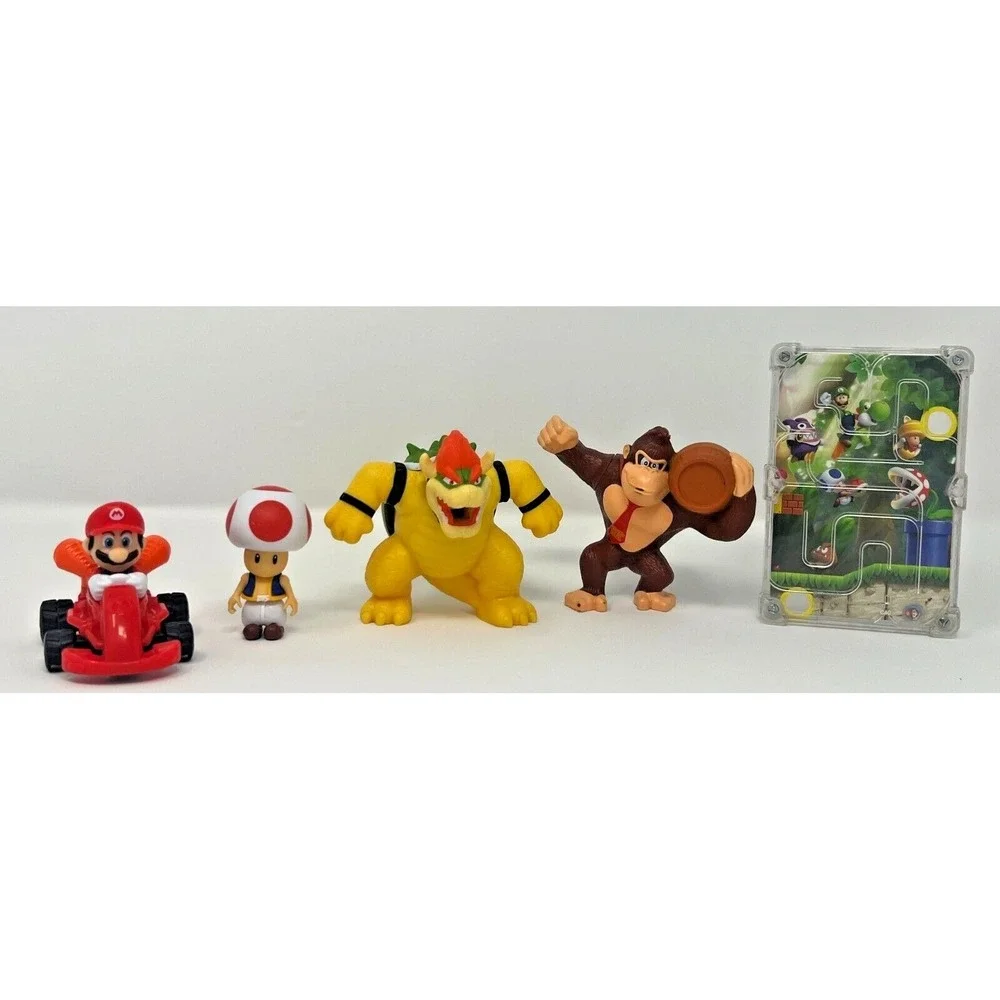 Super Mario Bros Mixed Lot Figures & Dual World Maze